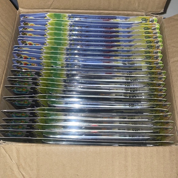 Meta Zoo cards. 2 different cards. Wakínyan 12 cards. Mini T-Rex 12 cards. - Picture 4 of 4